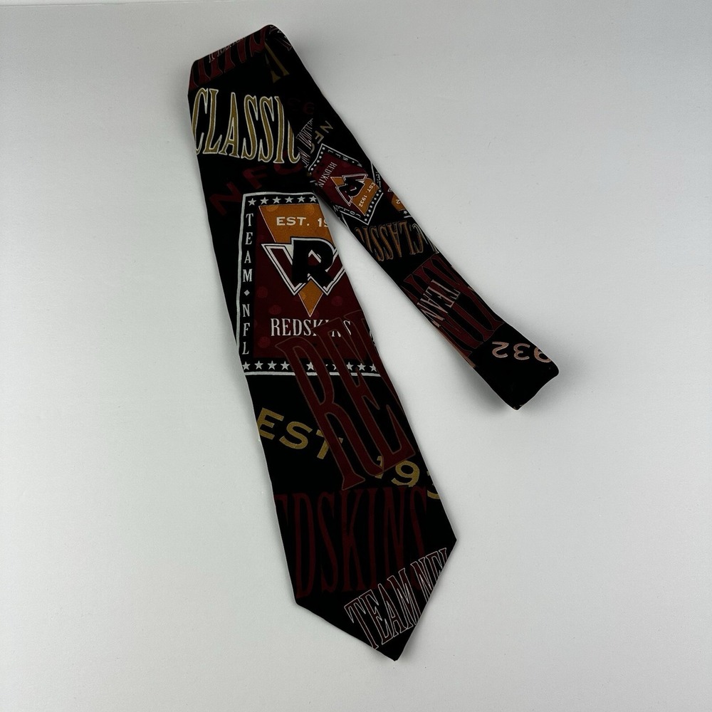 NFL RM Sport Washington Redskins Football Neck Tie 100% Silk Sports